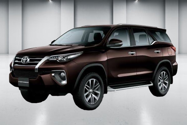 Toyota_Fortuner_2018