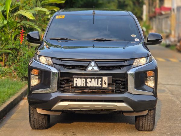 Mitsubishi Strada GLS 2024 - Image 2