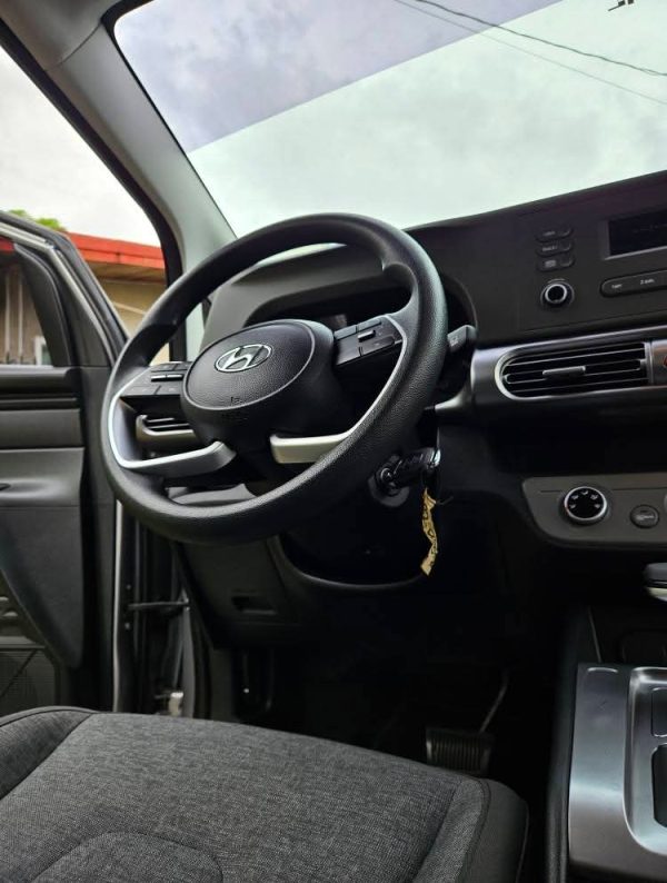 Hyundai Stargazer GL 1.5L - Image 16