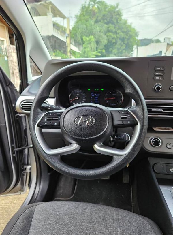 Hyundai Stargazer GL 1.5L - Image 17
