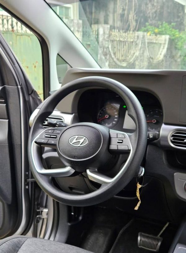 Hyundai Stargazer GL 1.5L - Image 21