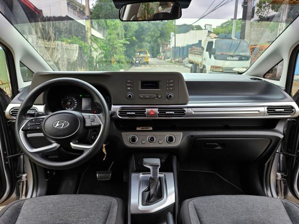 Hyundai Stargazer GL 1.5L - Image 24