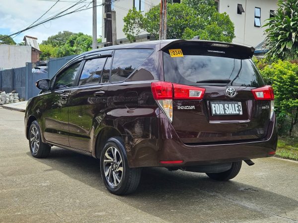 Toyota Innova 2022 E - Image 6