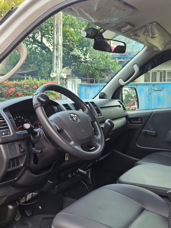 <span style="color: red;font-size:20px;">SOLD</span><br>Toyota Commuter 2021 - Image 20