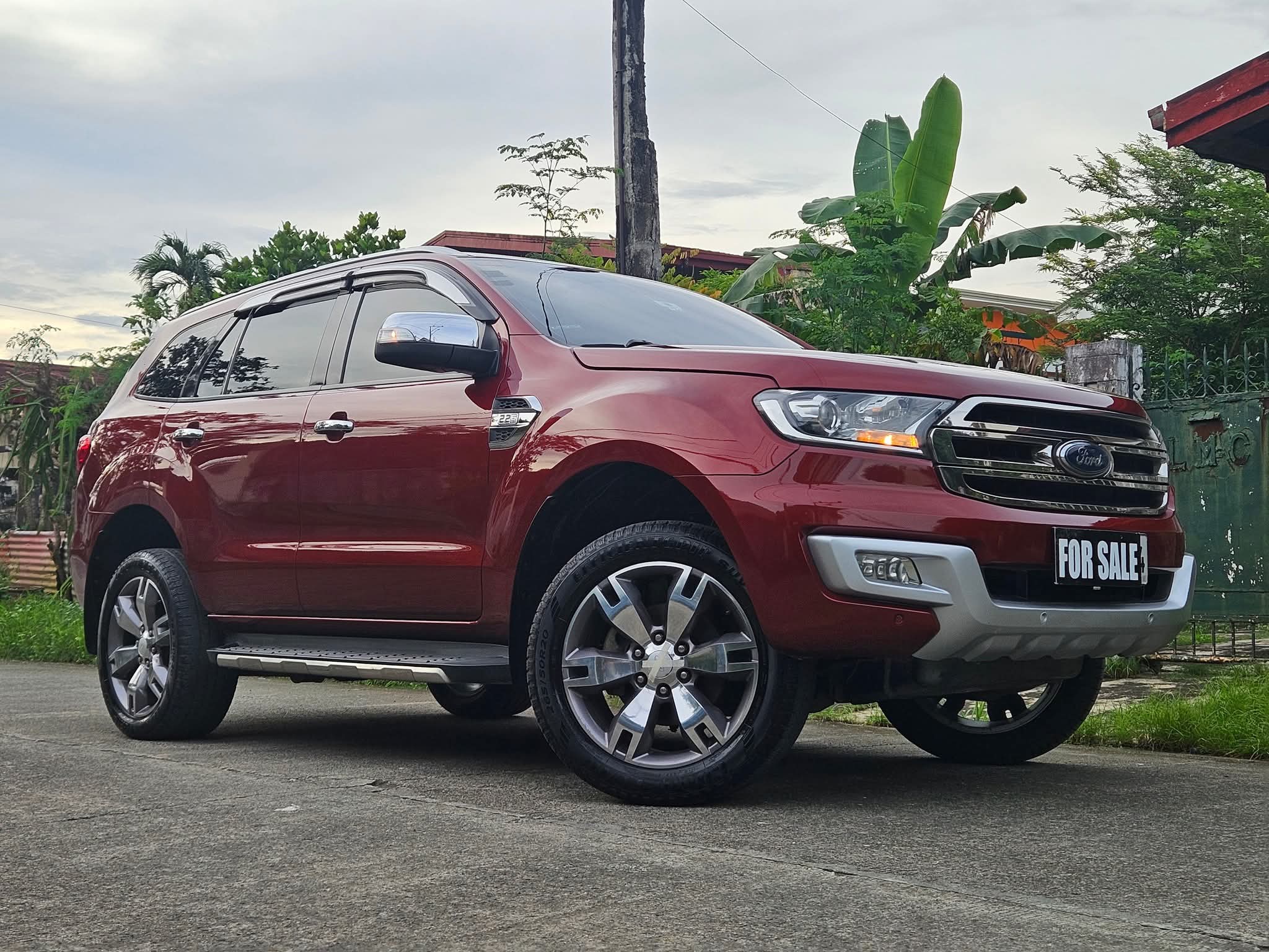 2016 Ford Everest Titanium 4x2 Model - Image 3