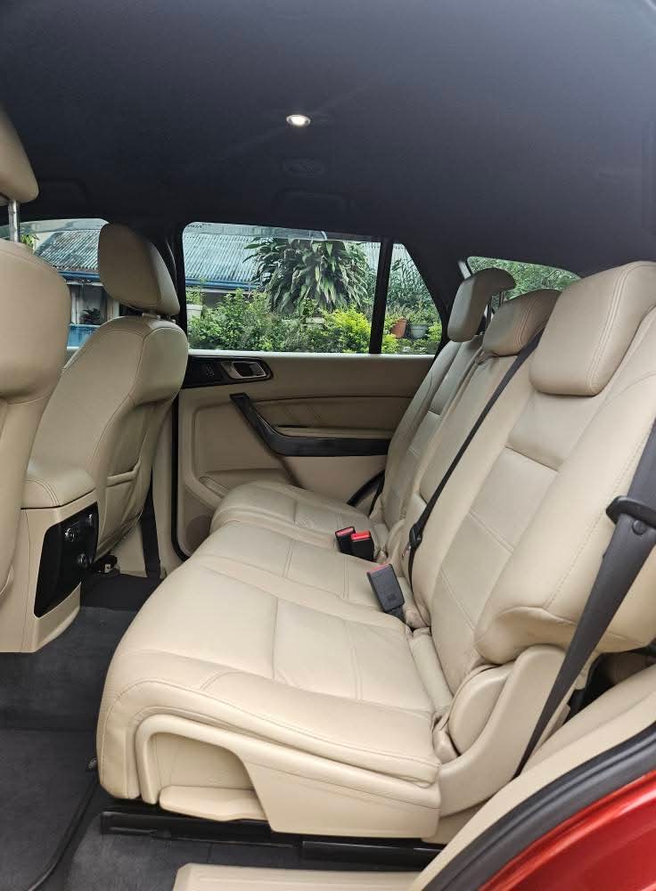 2016 Ford Everest Titanium 4x2 Model - Image 10
