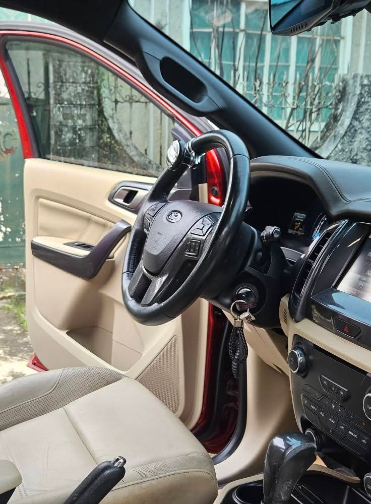 2016 Ford Everest Titanium 4x2 Model - Image 18