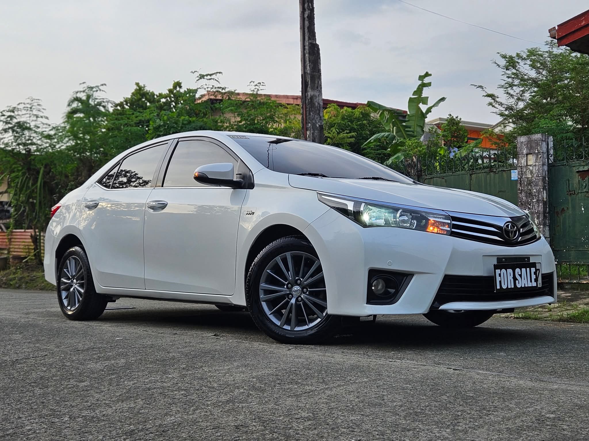 Toyota Corolla Altis 1.6L V 2017 - Image 3