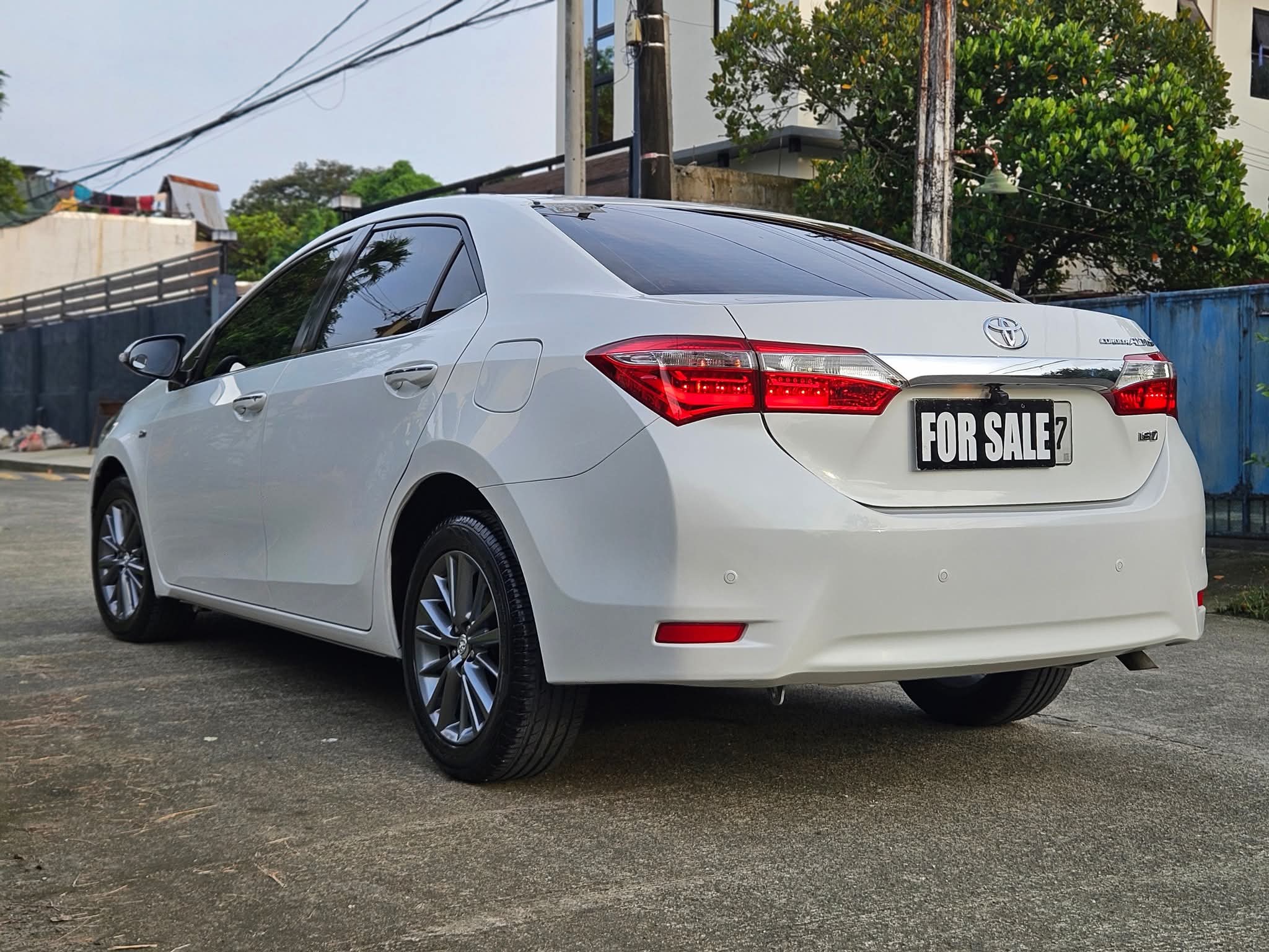 Toyota Corolla Altis 1.6L V 2017 - Image 6