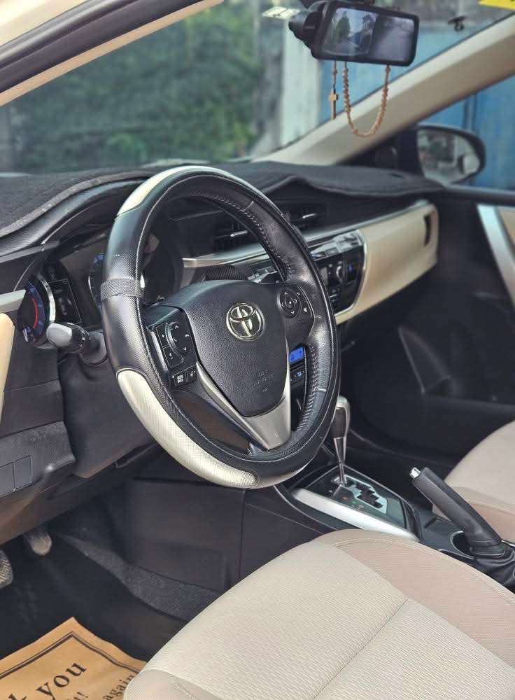 Toyota Corolla Altis 1.6L V 2017 - Image 11