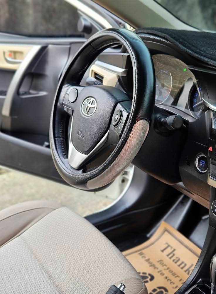 Toyota Corolla Altis 1.6L V 2017 - Image 15