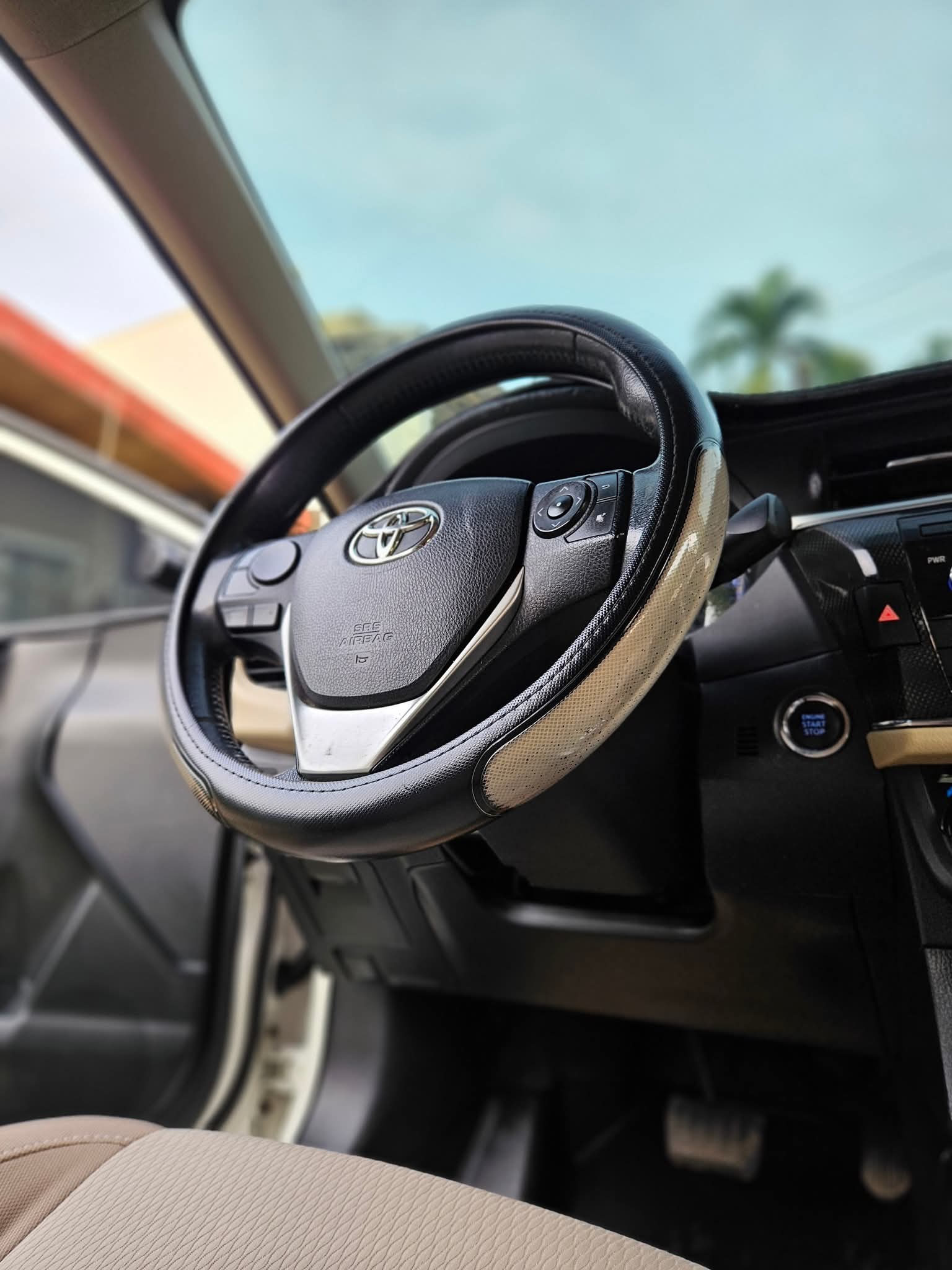 Toyota Corolla Altis 1.6L V 2017 - Image 22