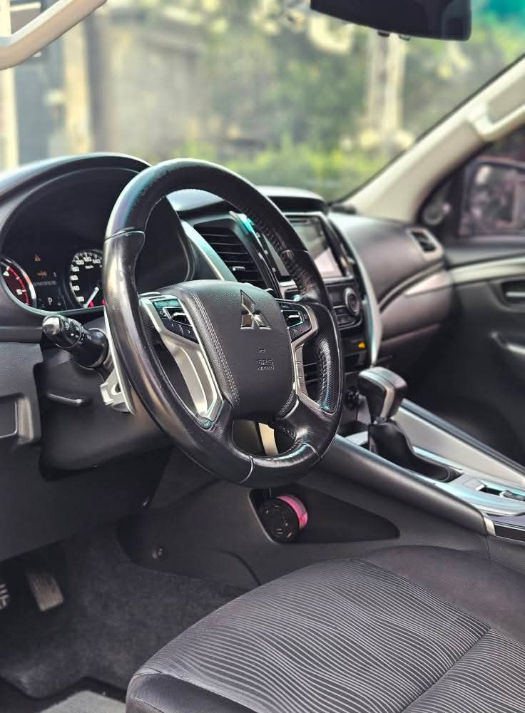 Mitsubishi Montero Sports GLS - Image 9