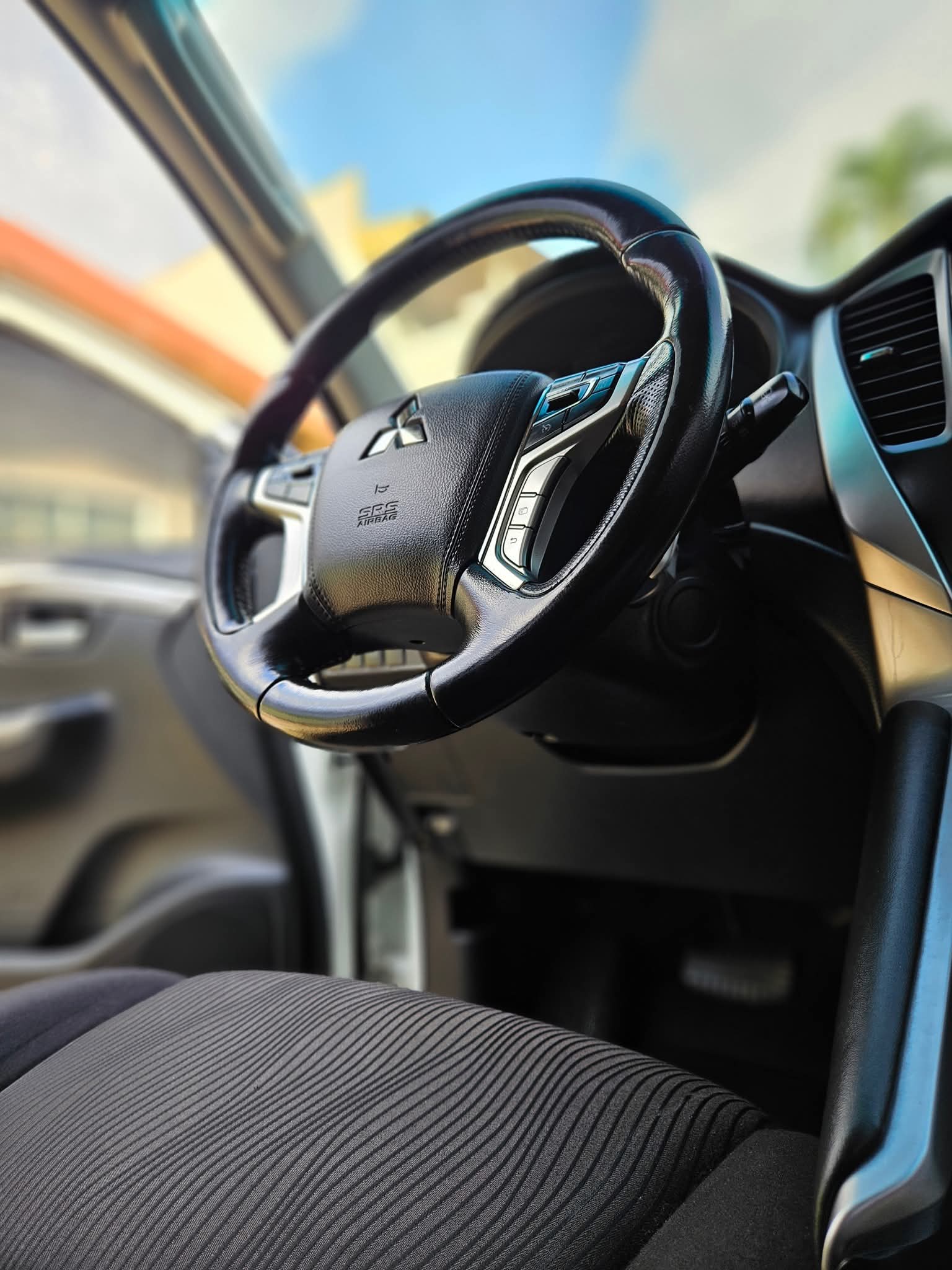 Mitsubishi Montero Sports GLS - Image 14