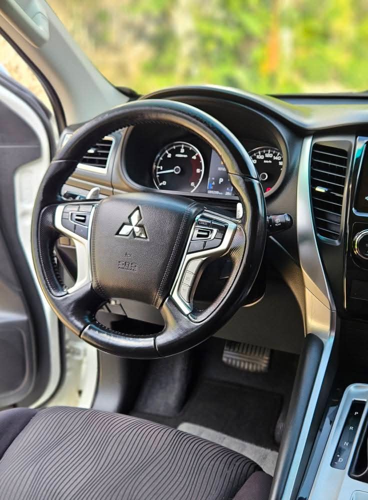 Mitsubishi Montero Sports GLS - Image 16