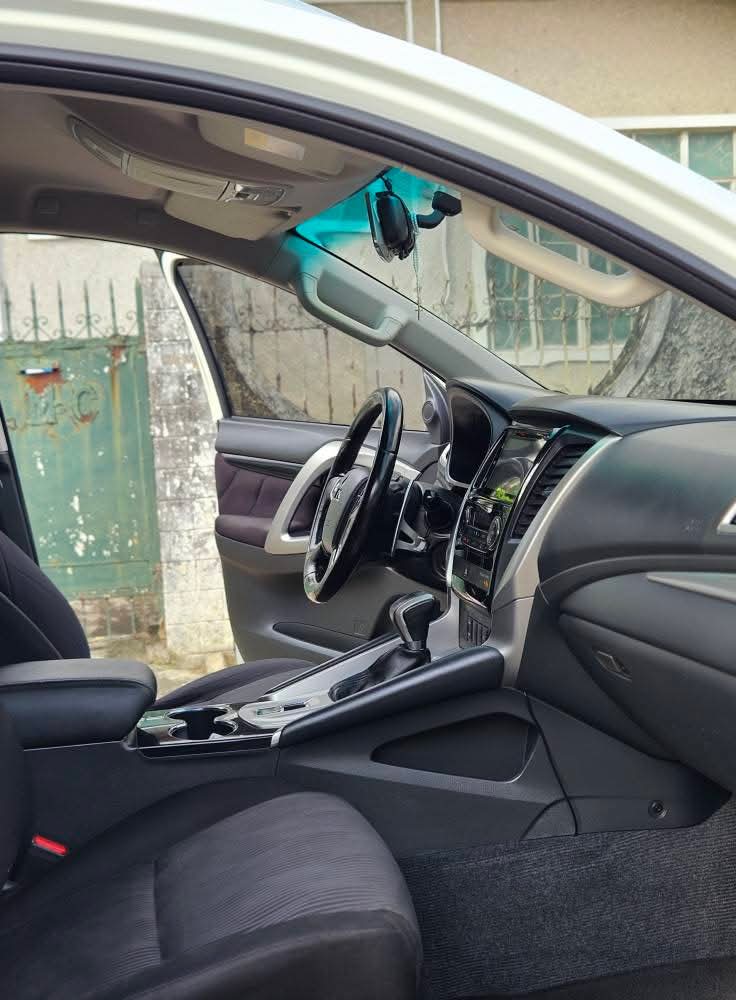 Mitsubishi Montero Sports GLS - Image 21