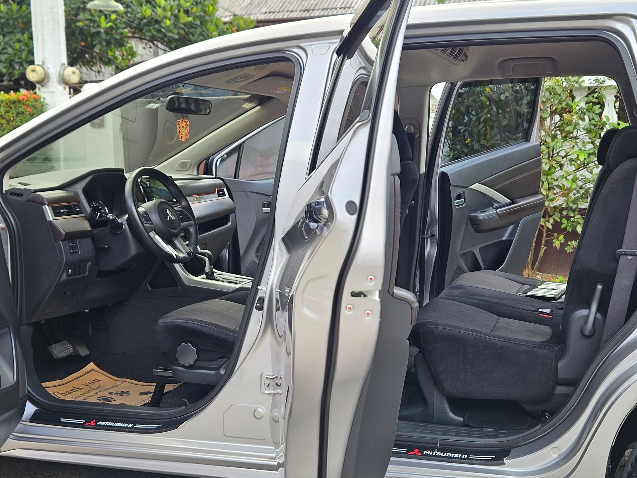 Mitsubishi Xpander GLS 1.5L 2023 - Image 9