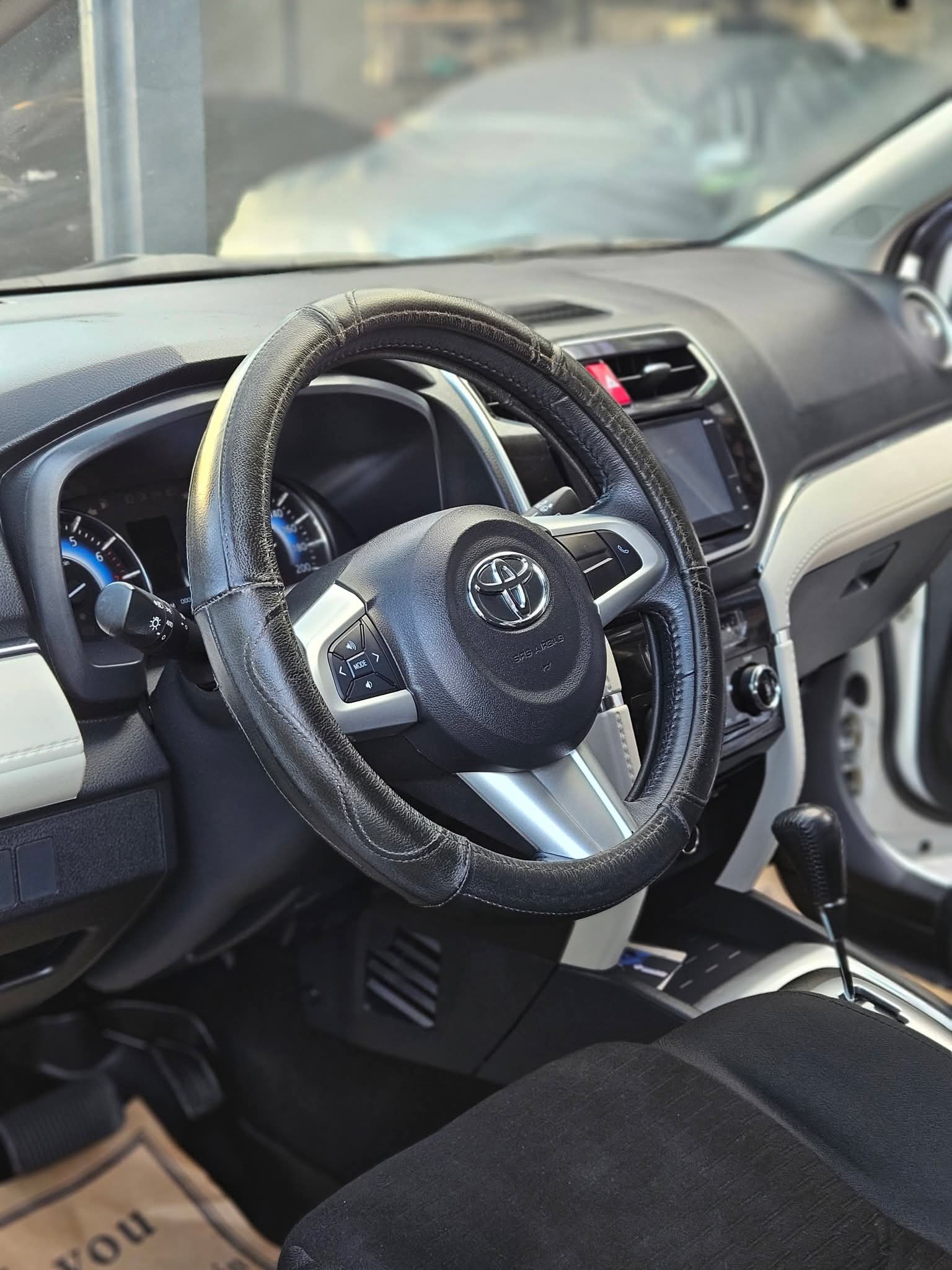 Toyota Rush G 2021 - Image 11