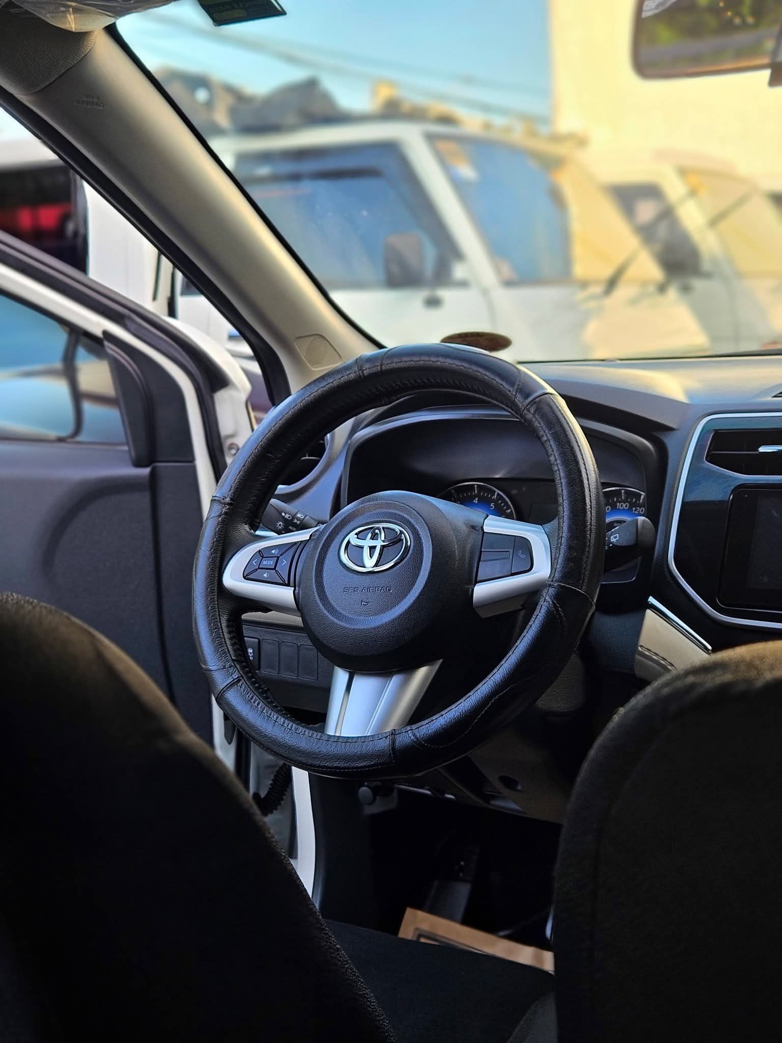 Toyota Rush G 2021 - Image 15