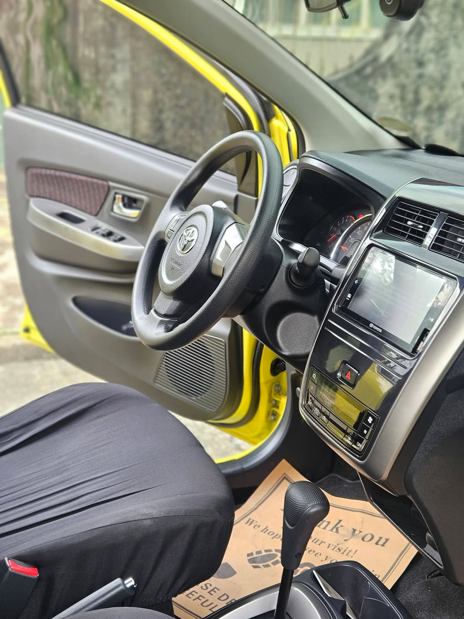 Toyota Wigo G 2023 - Image 9