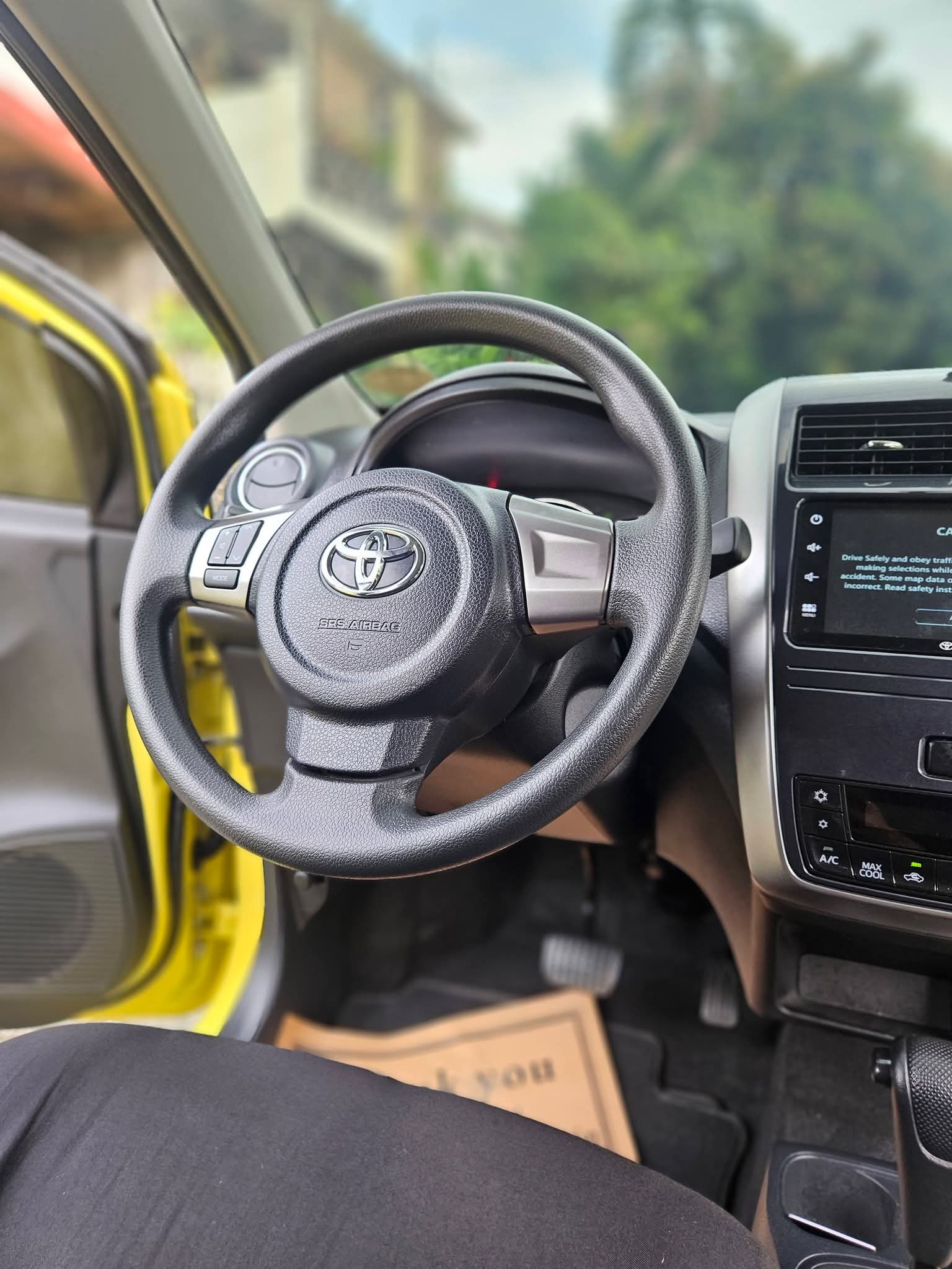 Toyota Wigo G 2023 - Image 10