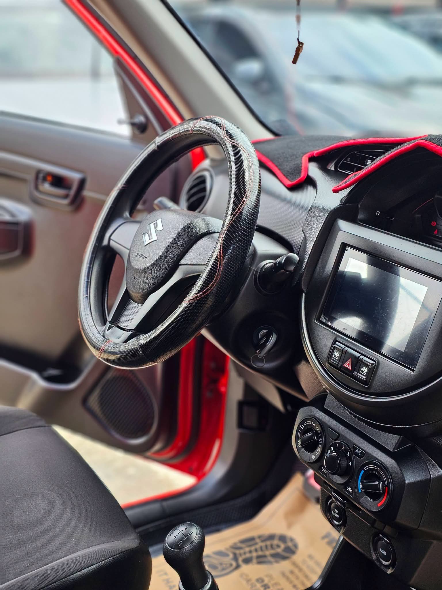 Suzuki S- Presso 2023 - Image 11