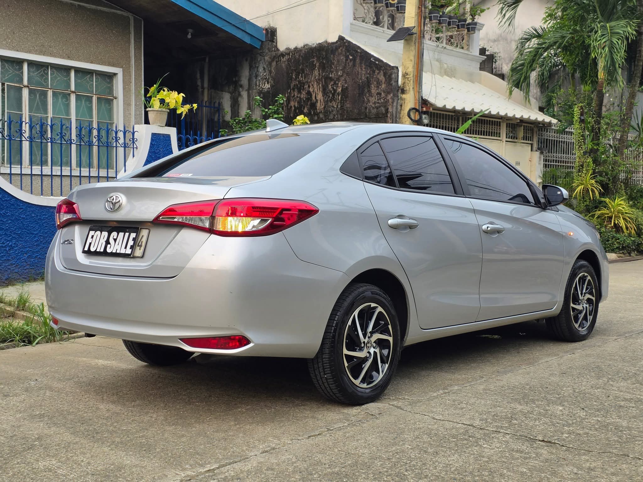 Toyota Vios XLE 1.3L 2022 - Image 4