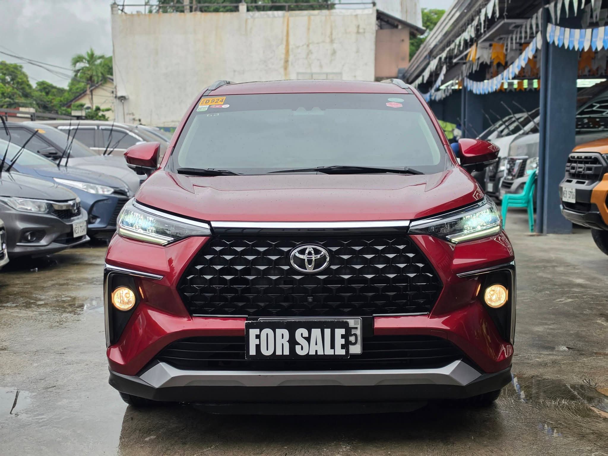 Toyota Veloz V 2023 - Image 2