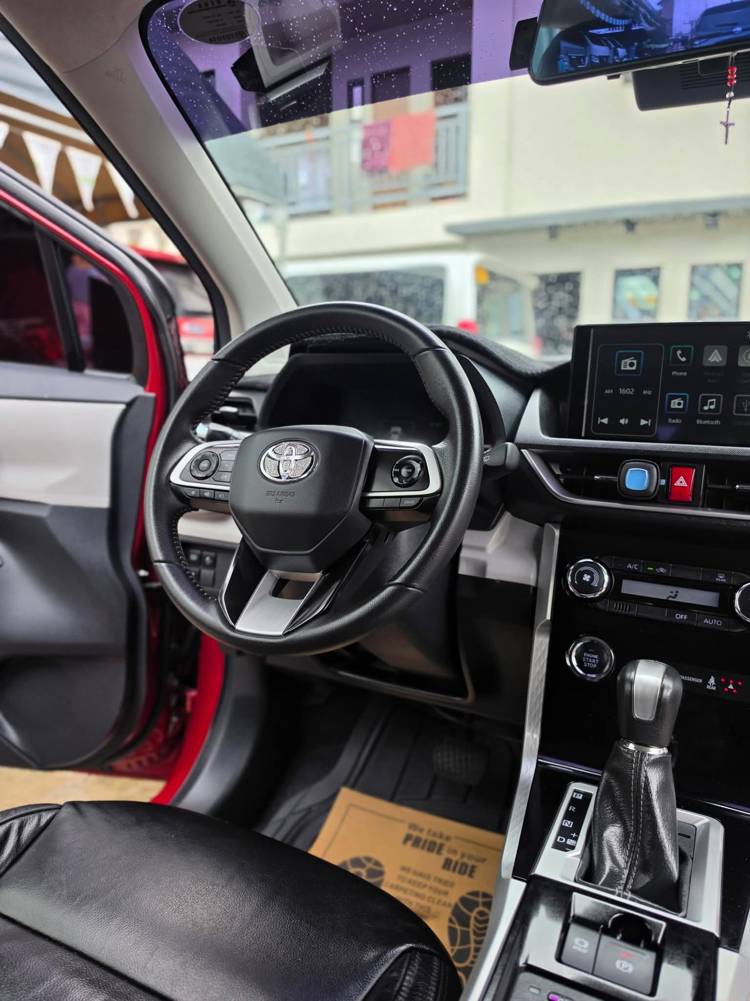 Toyota Veloz V 2023 - Image 19